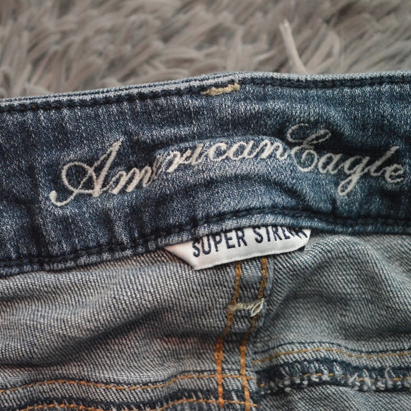 AE Ripped Jeans - Picture 3 of 4